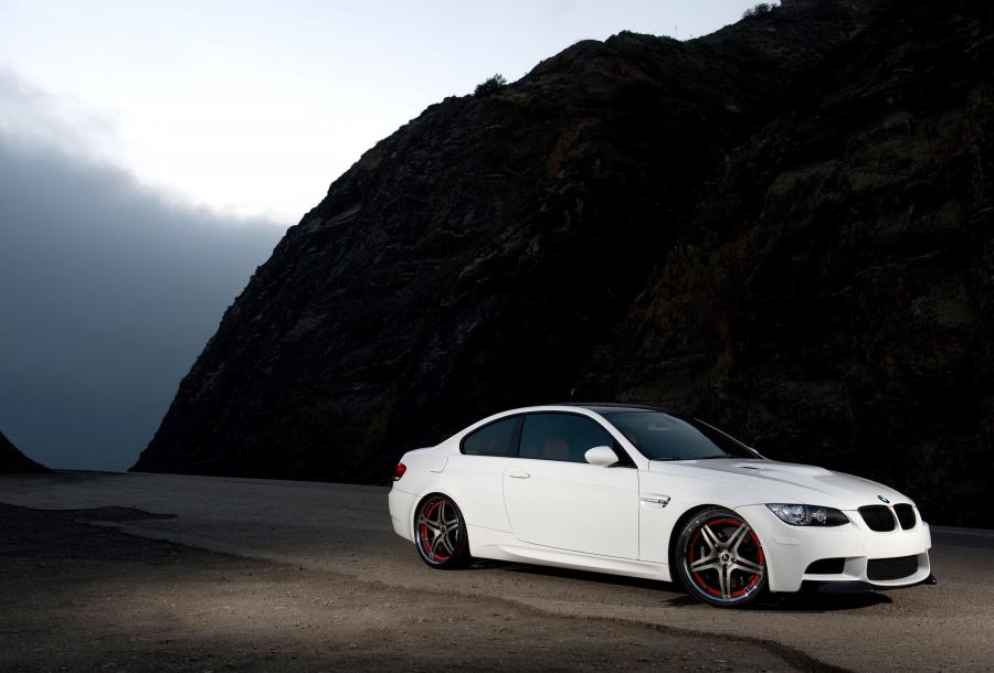  BMW M3 Coupe by Vorsteiner 2008 года  (фото 9 из 9)